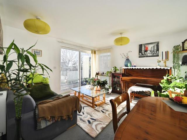 Flat for sale in Holywell Estate, North Watford