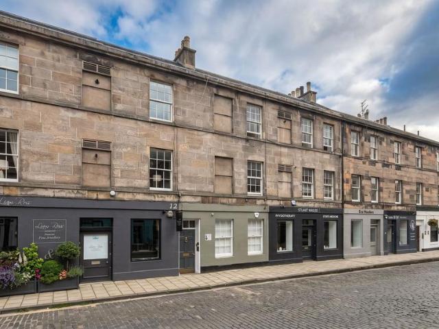 Flat for sale in Haymarket, Scotland