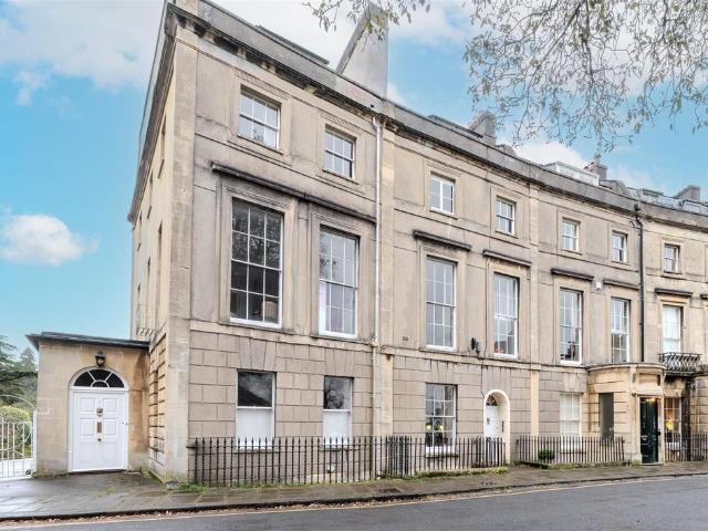 Flat for sale in Hotwells, Feckenham