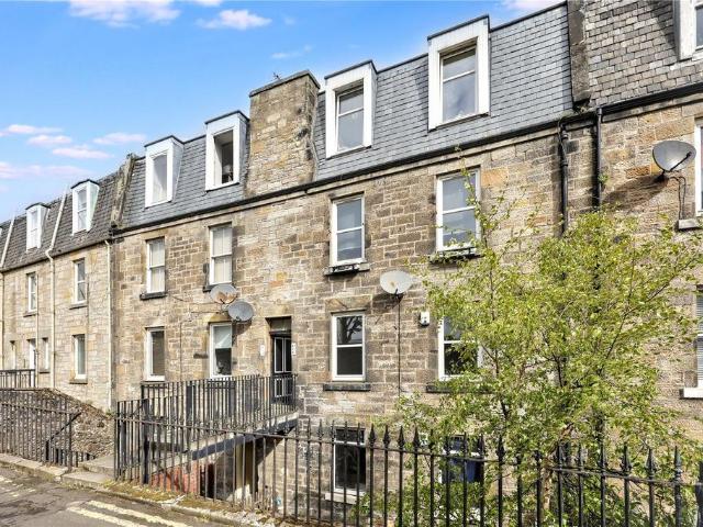 Flat for sale in Burntisland, Scotland