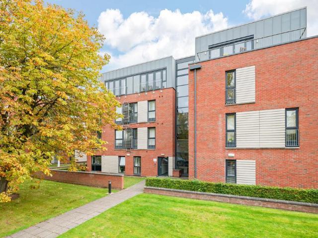 Flat for sale in Comely Bank, City of Edinburgh