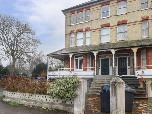 Flat for sale in Westgate-on-Sea, Acol