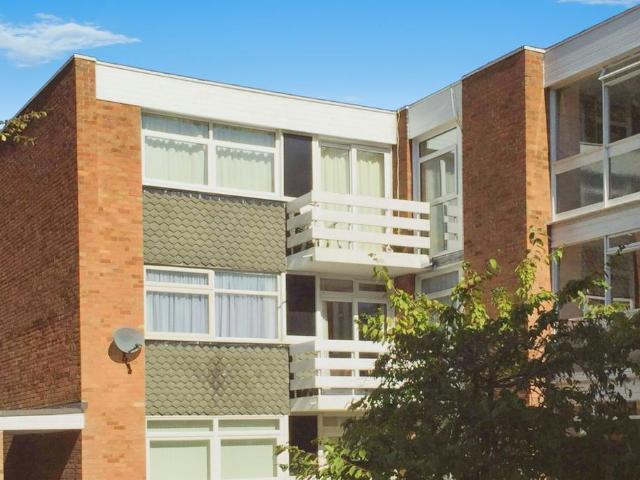 Flat for sale in Navestock Side, Essex