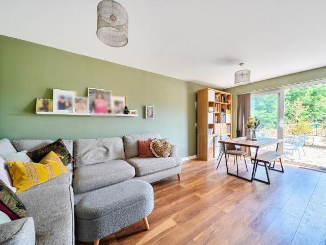Flat for sale in Coley Park, Reading