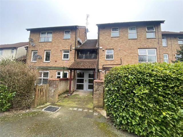 Flat for sale in Glebe Green, Winsford