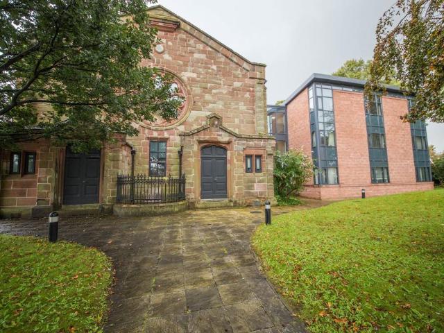 Flat for sale in Wargrave, Newton-le-willows