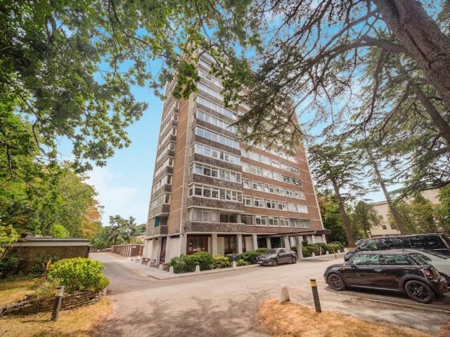 Flat for sale in Glen Eyre, City Of Southampton