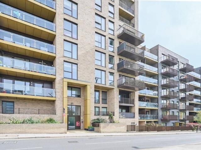 Flat for sale in Poplar Grove, Isle Of Man