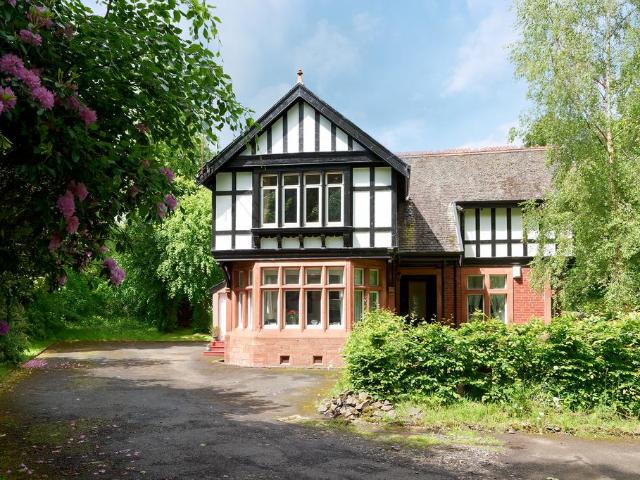 Flat for sale in Quarriers Village, Scotland