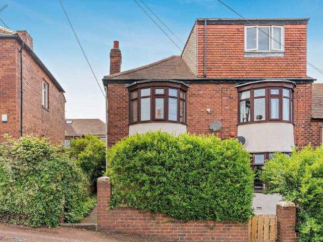 Flat for sale in Tyne And Wear