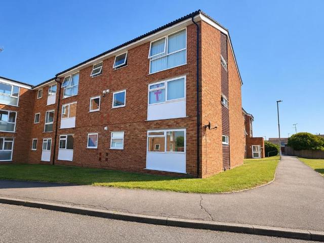 Flat for sale in North Springfield, Chelmsford