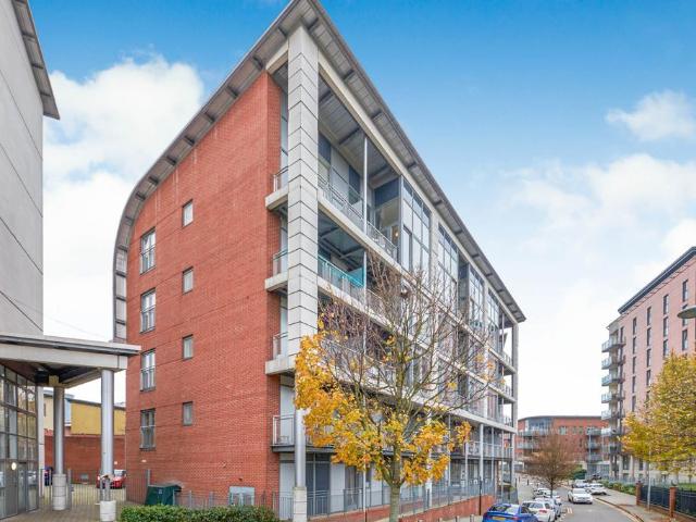 Flat for sale in Edgbaston, West Midlands