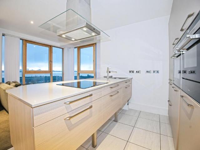 Flat for sale in Cardiff International Sports Village, Falcon Lodge