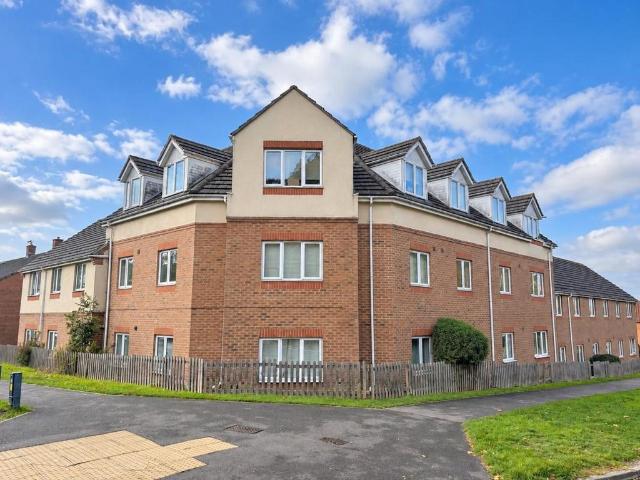 Flat for sale in Bedwell, Stevenage