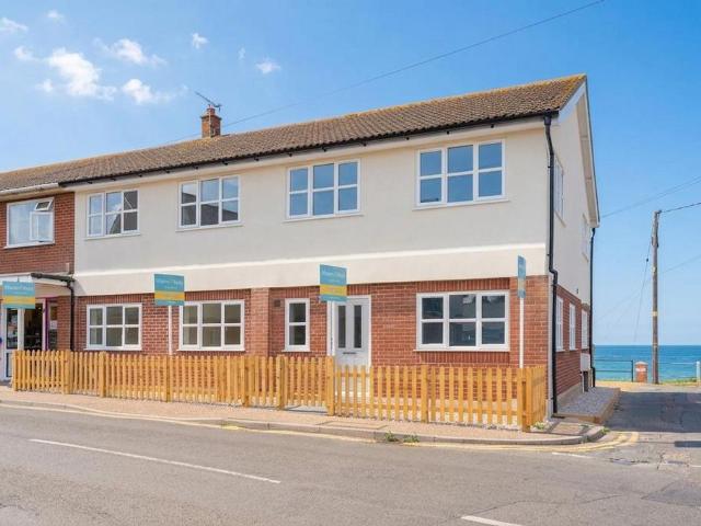 Flat for sale in Comers, Norfolk