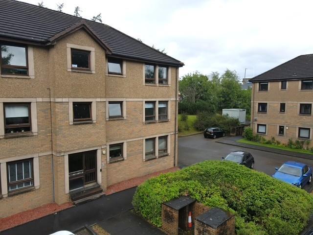 Flat for sale in Airdrie, Scotland