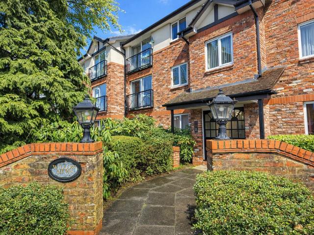 Flat for sale in Upton Priory, Macclesfield