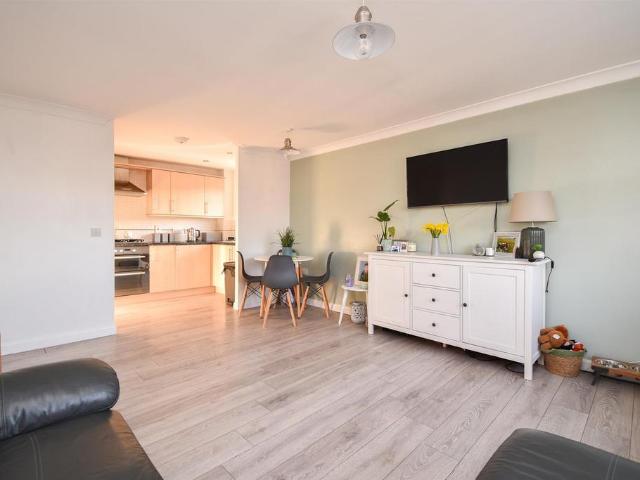 Flat for sale in St Leonards Green, Guestling Green