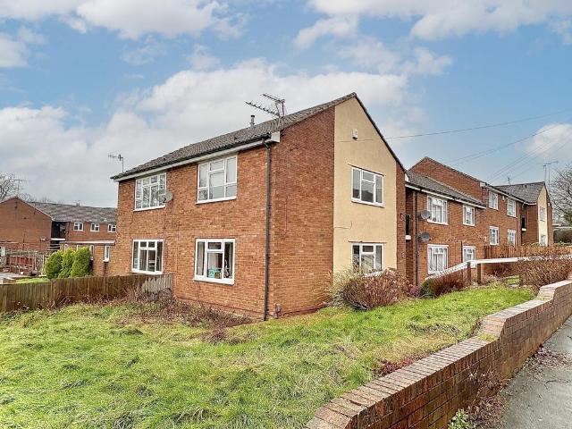 Flat for sale in Coseley, West Midlands
