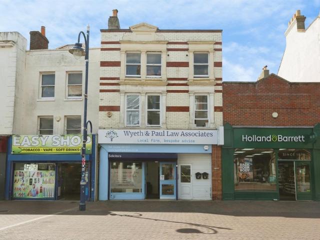 Flat for sale in Priddy's Hard, Middlecroft