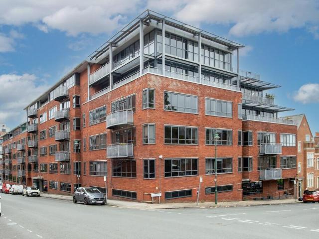 Flat for sale in Haddon, East Midlands