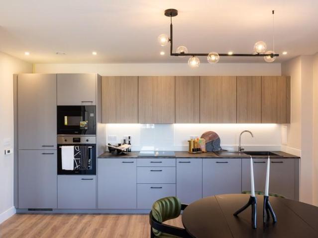 Flat for sale in Colindale, Greater London