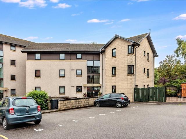 Flat for sale in Baxter Park, Dundee