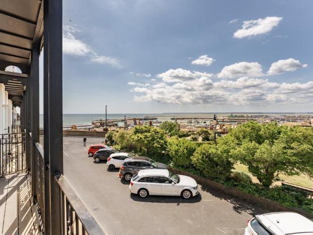 Flat for sale in East Cliff, Acol