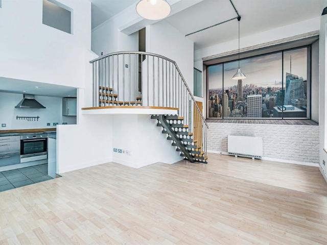 Flat for sale in Dixons Green, West Midlands