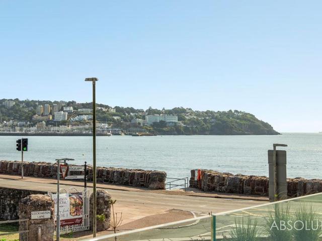 Flat for sale in Livermead
