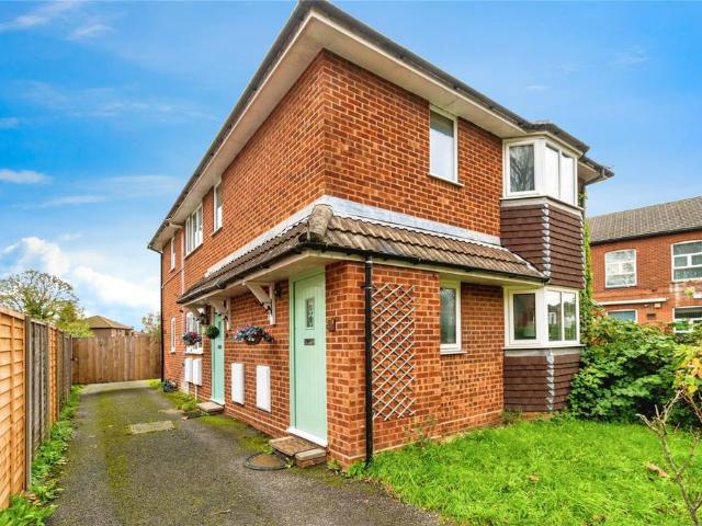 Flat for sale in St Denys, Isle Of Man