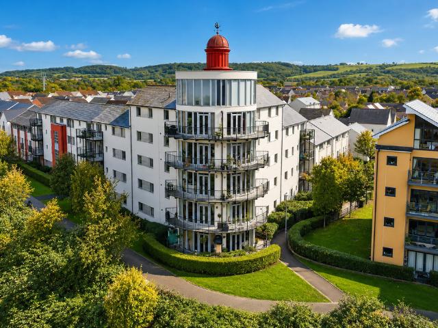 Flat for sale in Port Marine, Portishead