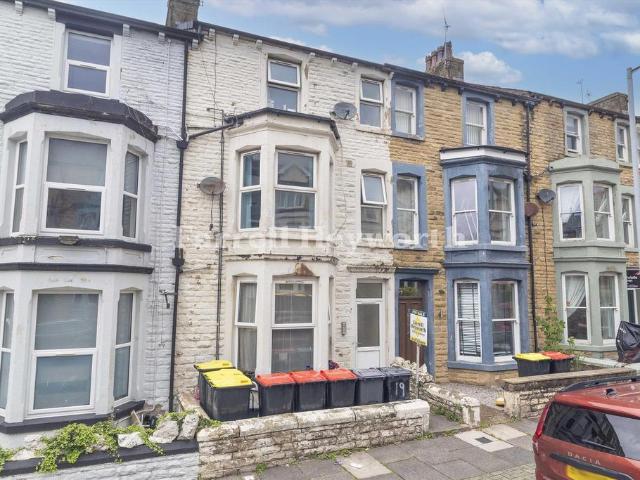 Flat for sale in West End, Bare
