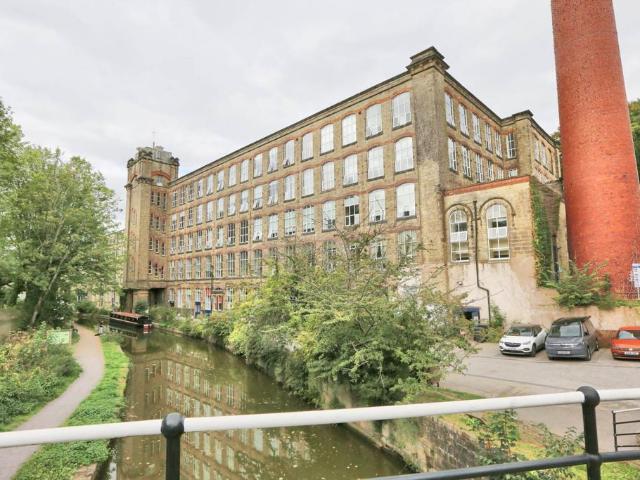Flat for sale in Bollington Cross, Bollington