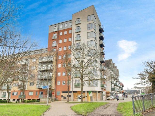 Flat for sale in Vange, Isle Of Man