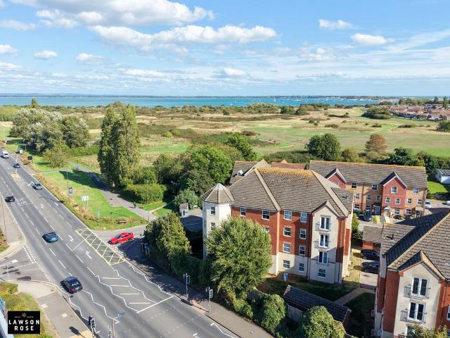Flat for sale in Baffins, City Of Portsmouth
