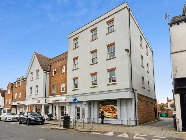 Flat for sale in Caldecott, Vale of White Horse