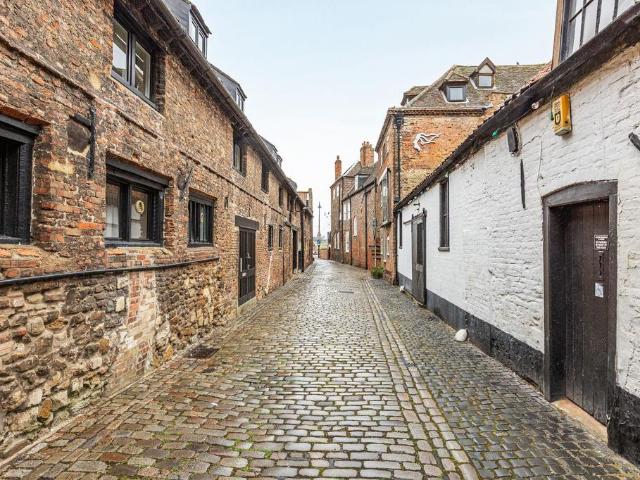 Flat for sale in South Lynn, Brookville