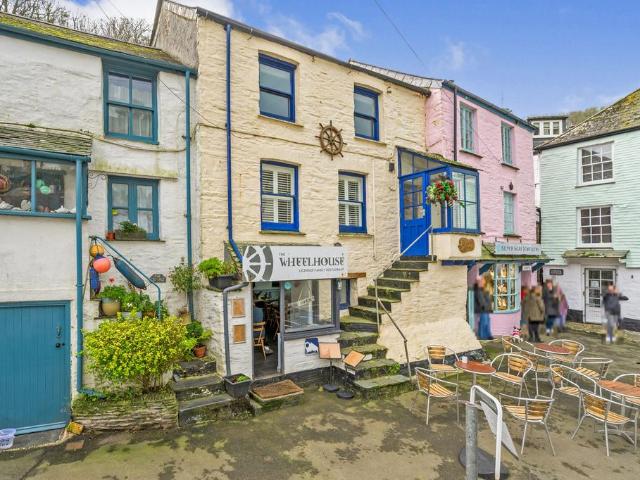 Flat for sale in Polperro, Cornwall