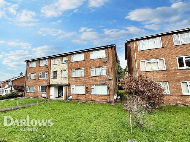 Flat for sale in Falcon Lodge, Wales