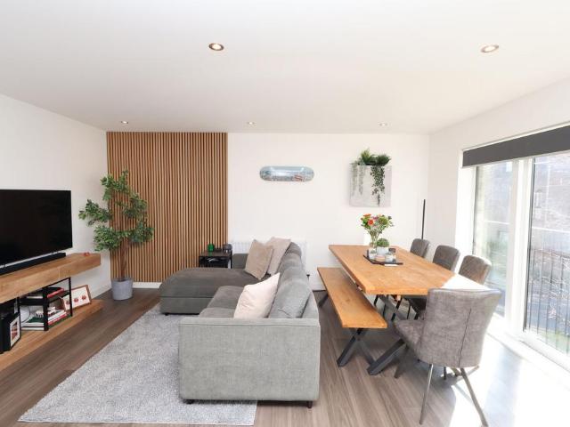 Flat for sale in Stretford, Trafford