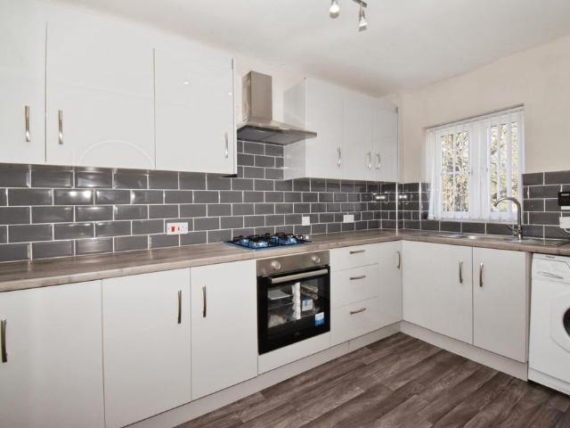 Flat for sale in South Wigston, Wigston Magna