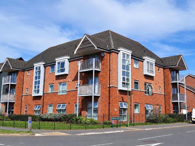 Flat for sale in Coleshill Heath, Solihull