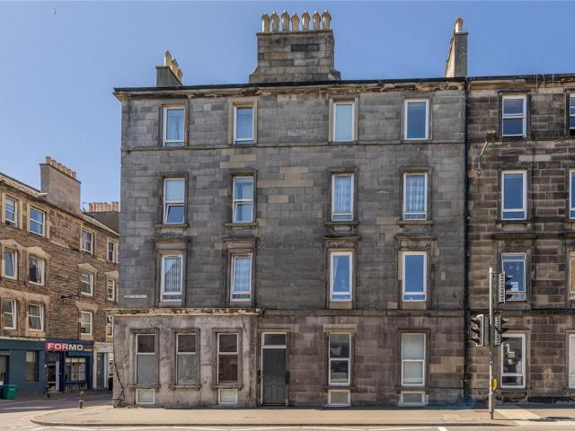 Flat for sale in Hillside, Leith