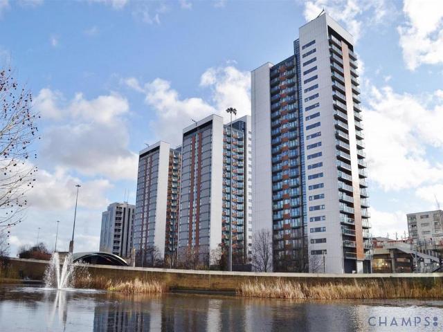 Flat for sale in London Borough of Tower Hamlets, Greater London