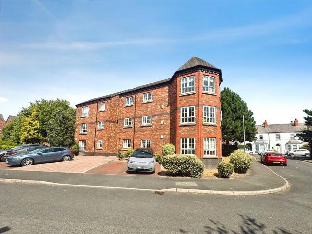 Flat for sale in Hoole, Two Mills