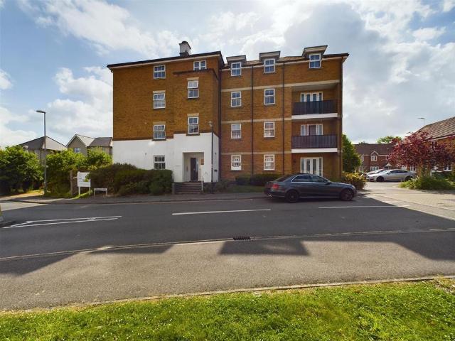 Flat for sale in Glynde, West Sussex