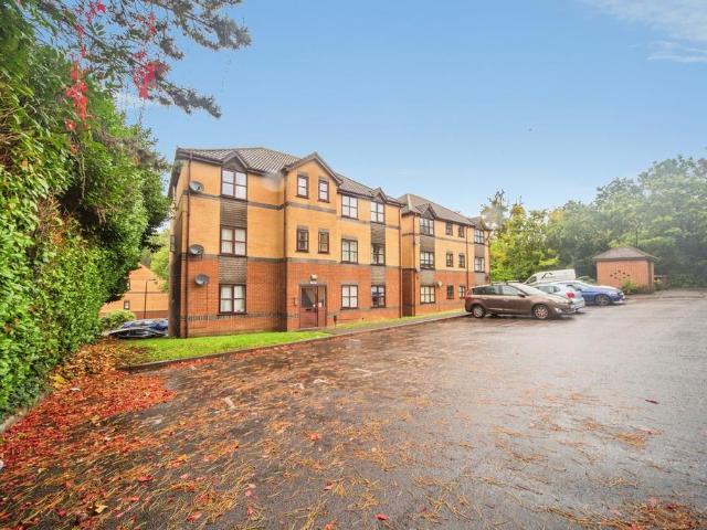 Flat for sale in Shirley Warren, Southampton