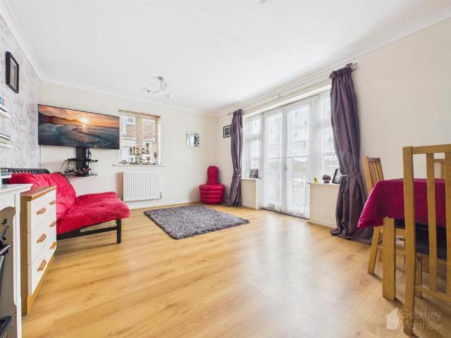 Flat for sale in Great Ashby, King's Walden