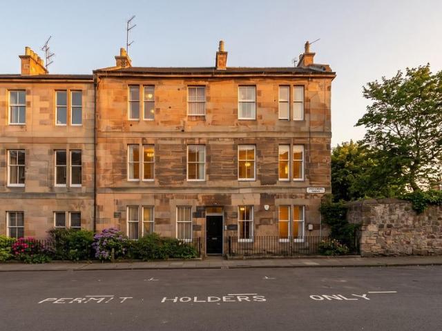 Flat for sale in Silvermills, Scotland